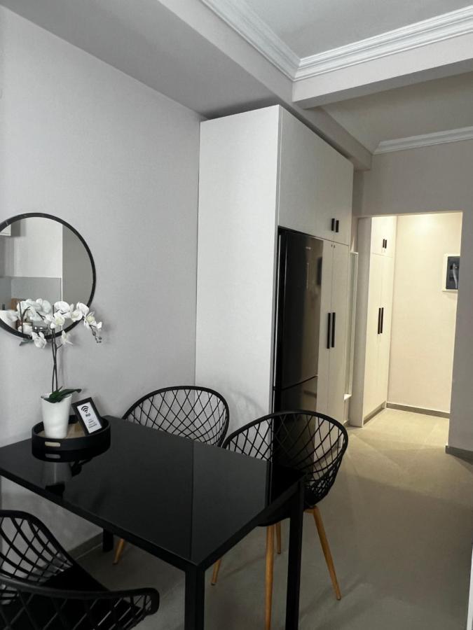 Agia Sofia Noir Apartment Thessaloníki Luaran gambar